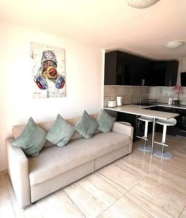 Appartement Casa Teddy - And Modern One Bedroom *